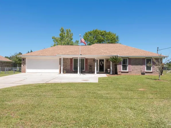 33895 Rosalia Ave, Lillian, AL 36549