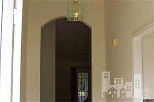 2nd image of 595 SE Windsor Drive