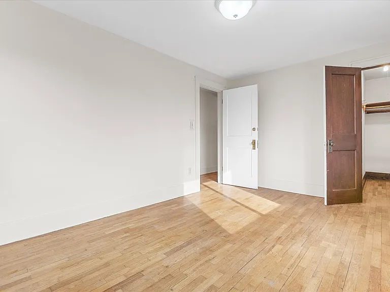 218 N Magnolia Ave — Photo 18