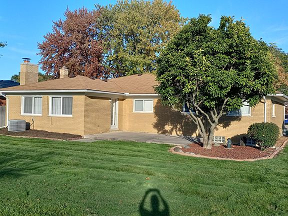 3rd image of 29139 Campbell Dr
