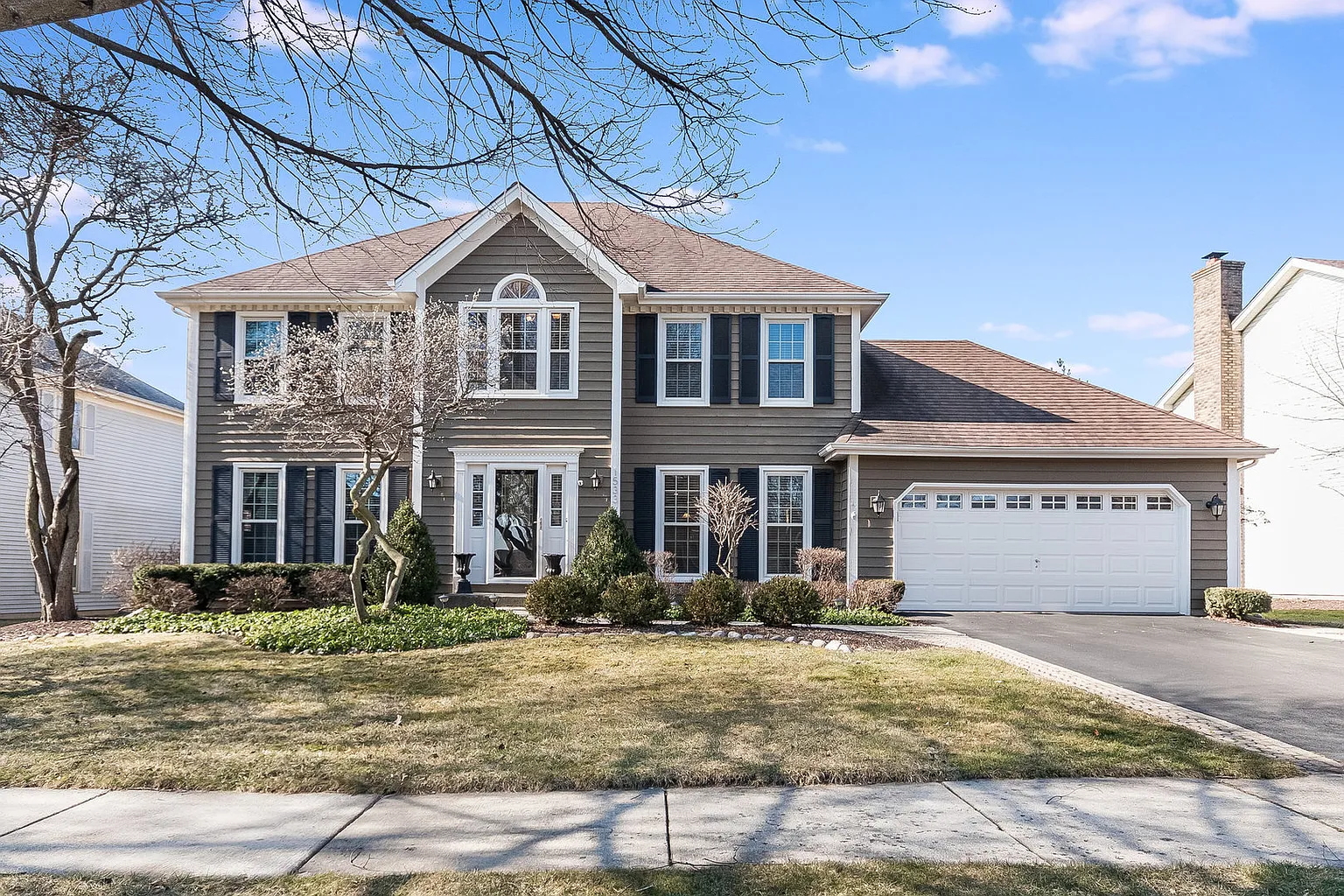 1533 Ambleside Cir photo 1