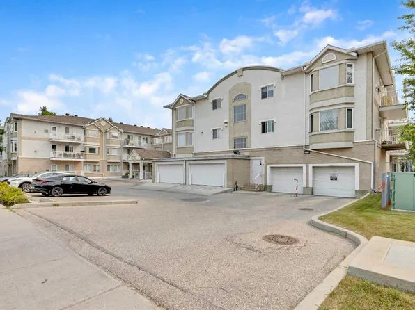 2850 W 51st St SW #204, Calgary, AB T3E 6S7