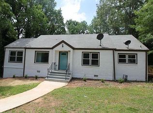 3383 Glenwood Rd, Decatur, GA 30032