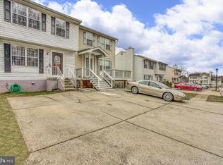 1013 Debbie Ave, Essex, MD 21221