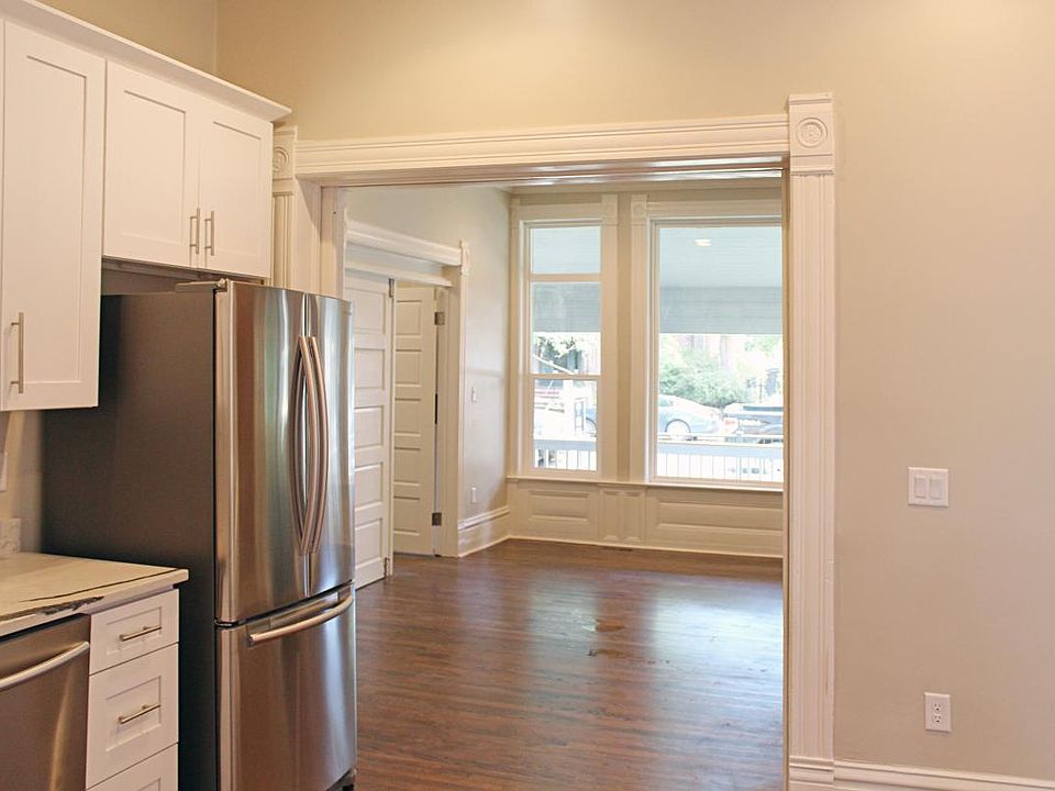 kitchen living room