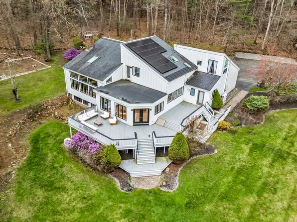 351 Main St, Boxford, MA 01921