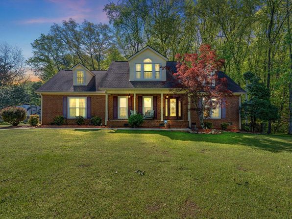 515 United Cir, Jasper, TN 37347
