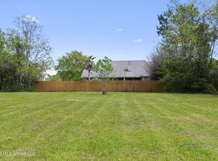 606 Sears Ave, Waveland, MS 39576