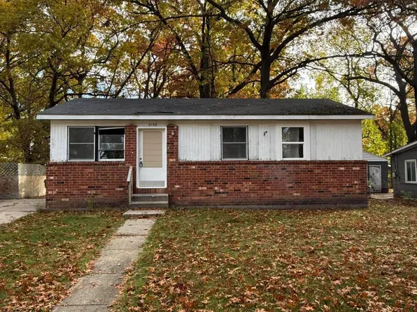 2156 Austin St, Muskegon, MI 49444