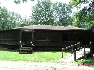 576 County Road 97a, Ironton, MO 63650