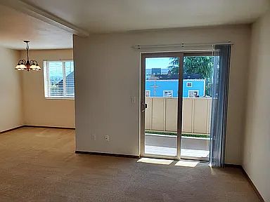 4th image of 3213 Oakes Ave APT C