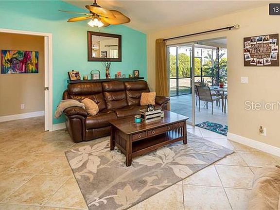 5th image of 132 SE Santa Barbara Pl