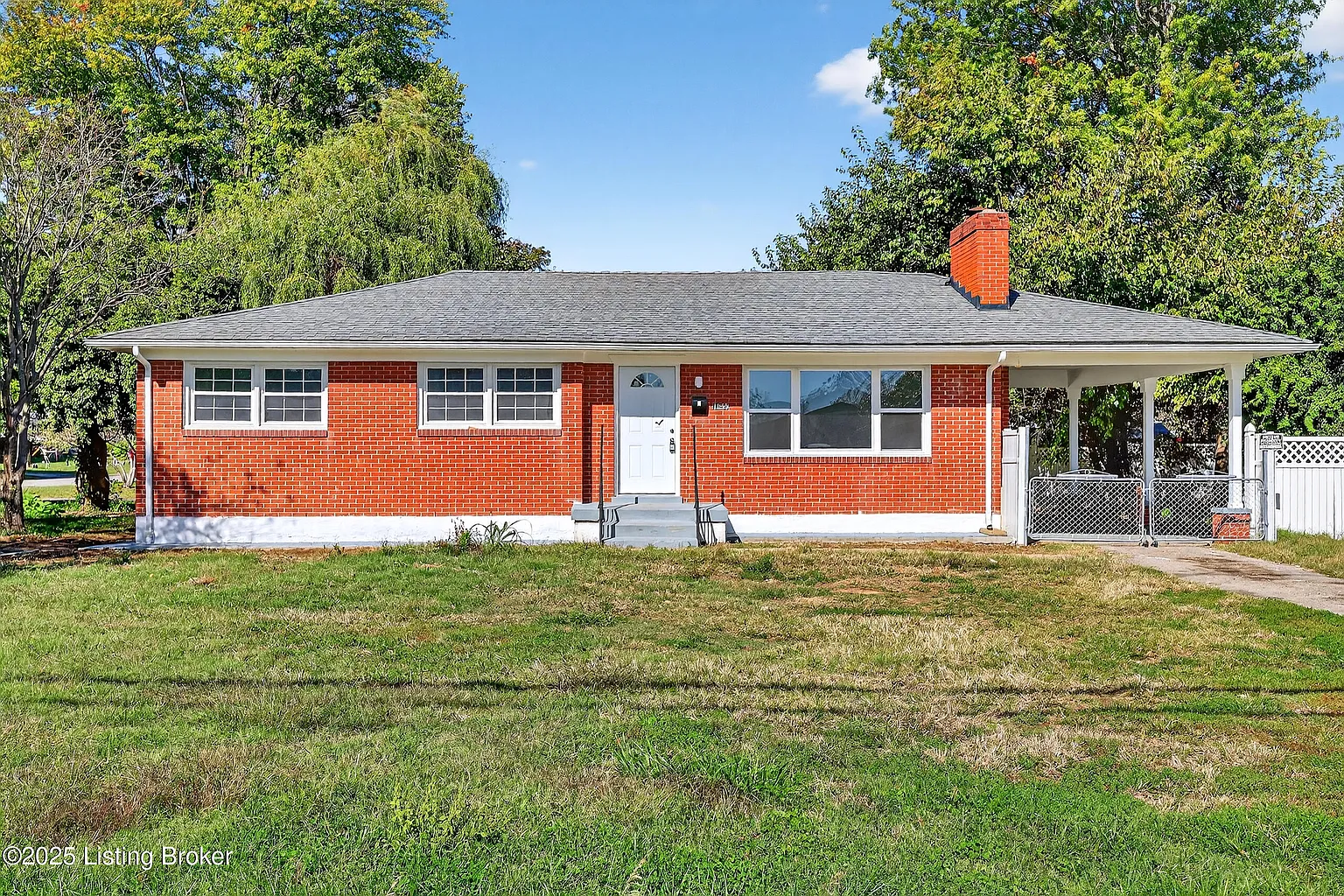 1959 Bashford Manor Ln photo 1