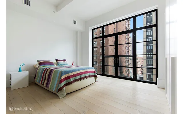 Rented by Douglas Elliman | media 19