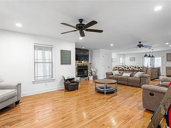 4th image of 602 Ben Lee Rd