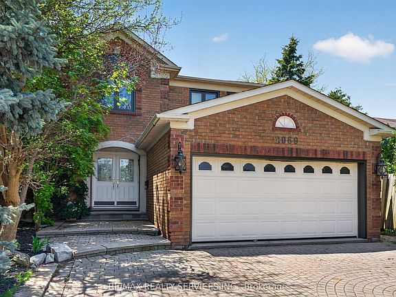 2nd image of 2069 Schoolmaster Cir