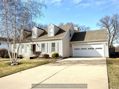 1714 Coventry Ln, Grand Island, NE, 68801
