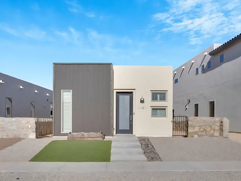 4524 Mark Avizo St — Photo 1