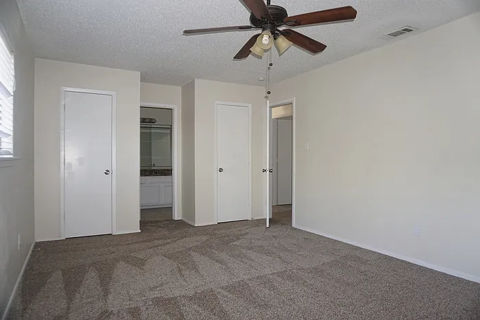 2609 Hamilton Dr — Photo 19