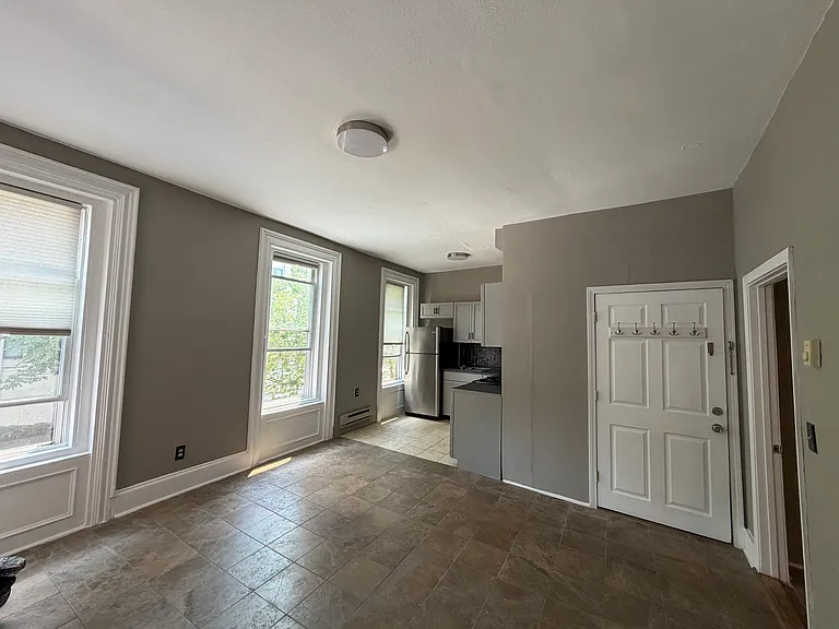 853 Harrison Ave #2 — Photo 5