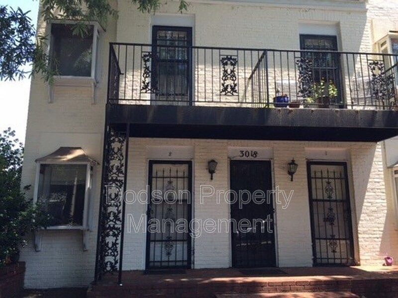 1st image of 3018 Ellwood Ave APT 3