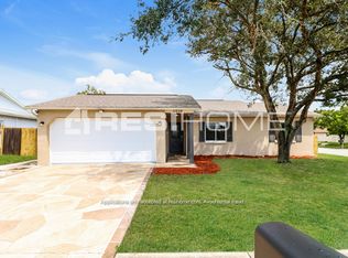 11238 Wolf Ct, Port Richey, FL 34668