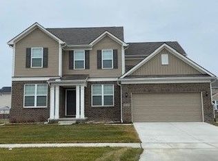 16585 Adelaide Dr, Macomb, MI