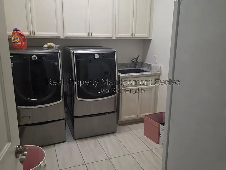 2307 E Mahogany Pl — Photo 29