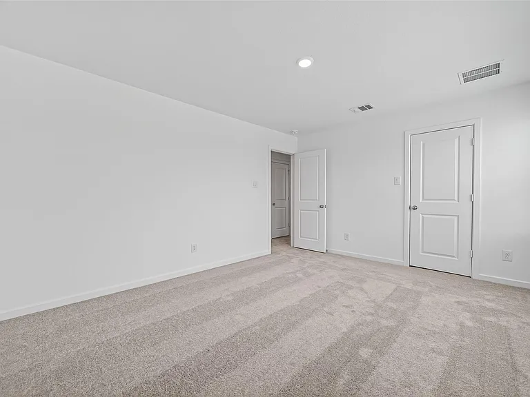 1110 Sky Rocket Ln — Photo 32