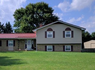4785 Pinch Hwy, Potterville, MI 48876