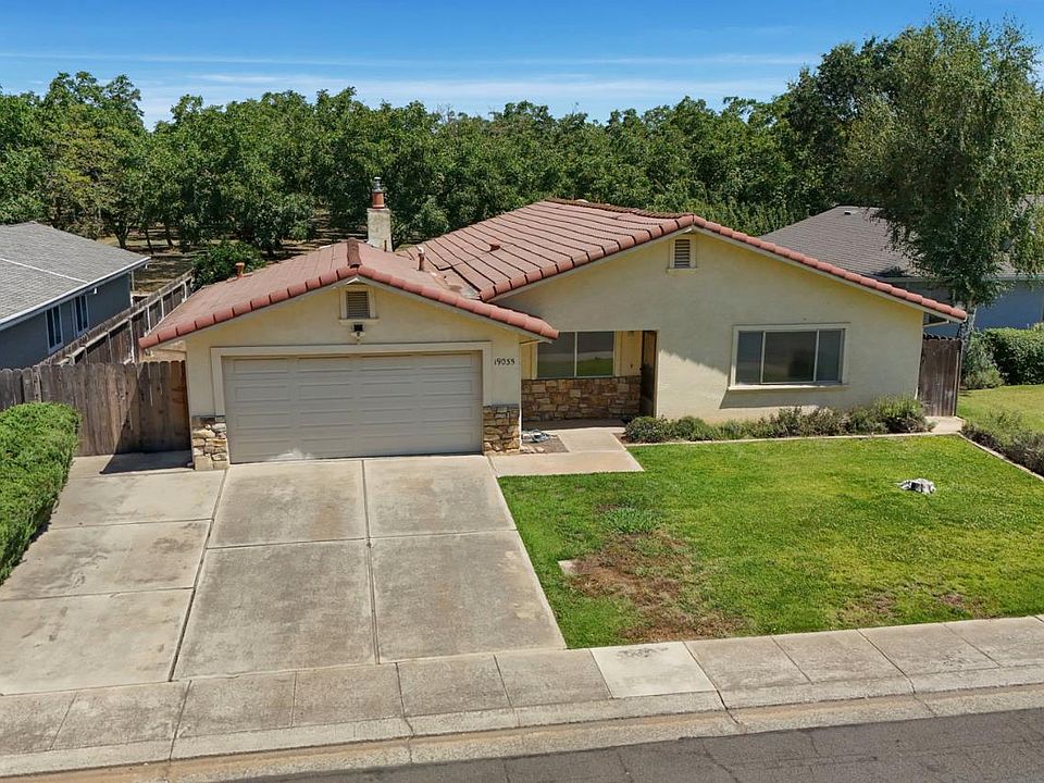 1st image of 19035 Monte Vista Dr