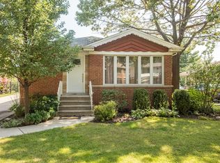 517 N Broadway Ave, Park Ridge, IL 60068