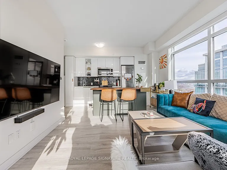 251 Manitoba St #2704 — Photo 2