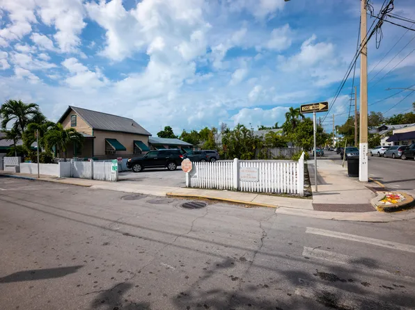 1108 Whitehead St, Key West, FL 33040