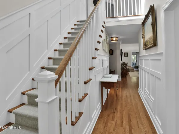 13 Old Farm Road, Little Silver, NJ 07739