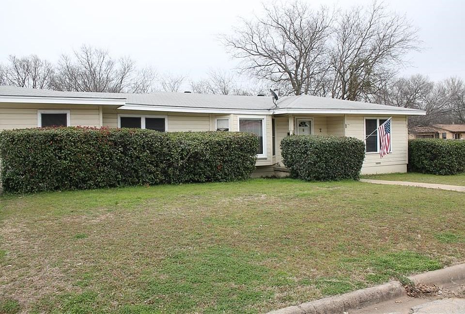 1st image of 3700 Kris St