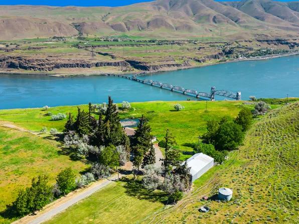 5800 Old Moody Rd, The Dalles, OR 97058