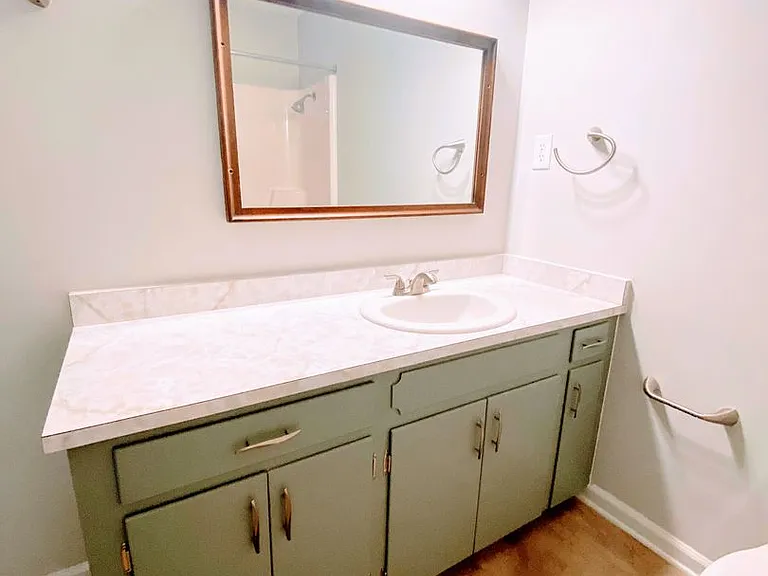 95 Buxton Dr — Photo 6