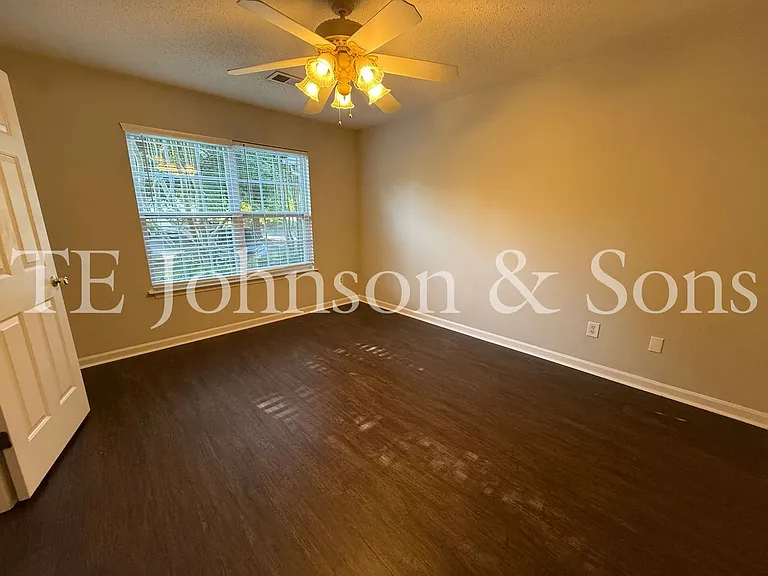 3355 Kensington Pl #504 — Photo 9