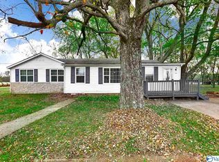 691 John Hicks Rd, Hazel Green, AL 35750