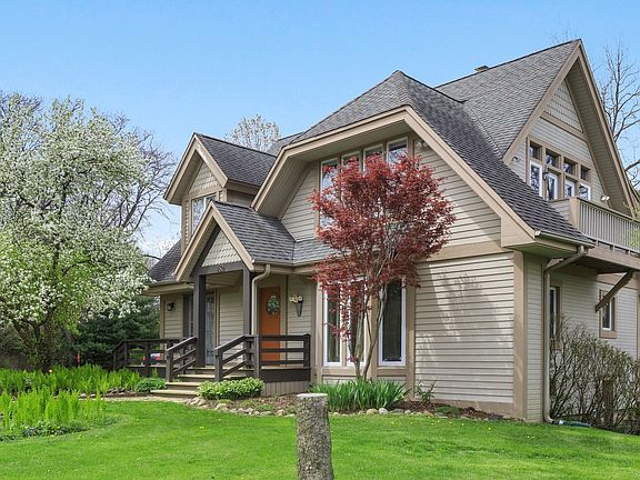 Variety of trees add so much color to the grounds.