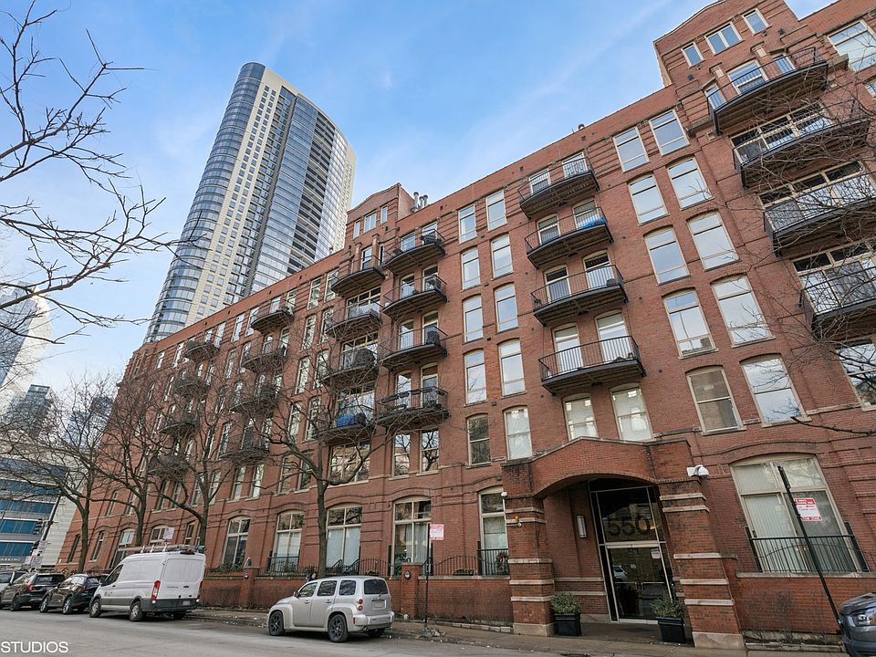 1st image of 550 N Kingsbury St Unit 605