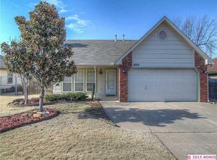 1604 N 24th St, Broken Arrow, OK 74014