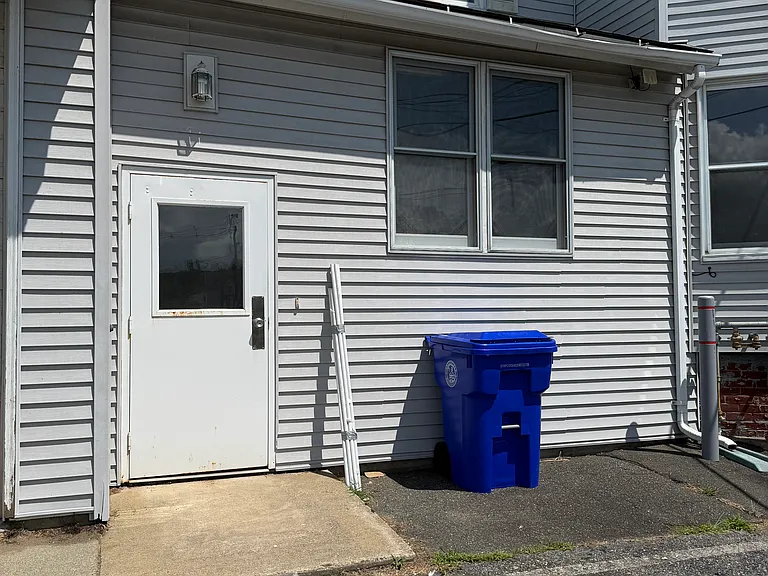 330 Federal St #1 — Photo 10