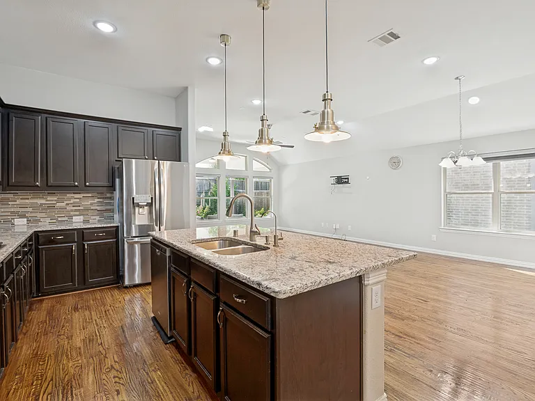 5512 Magnum Way — Photo 10