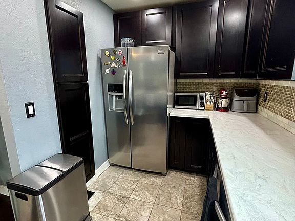 5th image of 2128 Canoas Garden Ave APT A