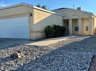 2129 High Desert Cir NE, Rio Rancho, NM 87144
