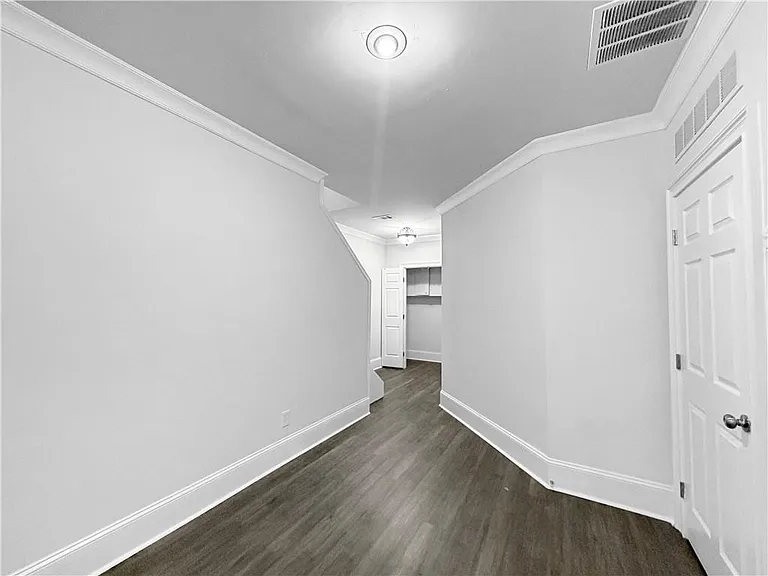 3239 Claudia Ct — Photo 34