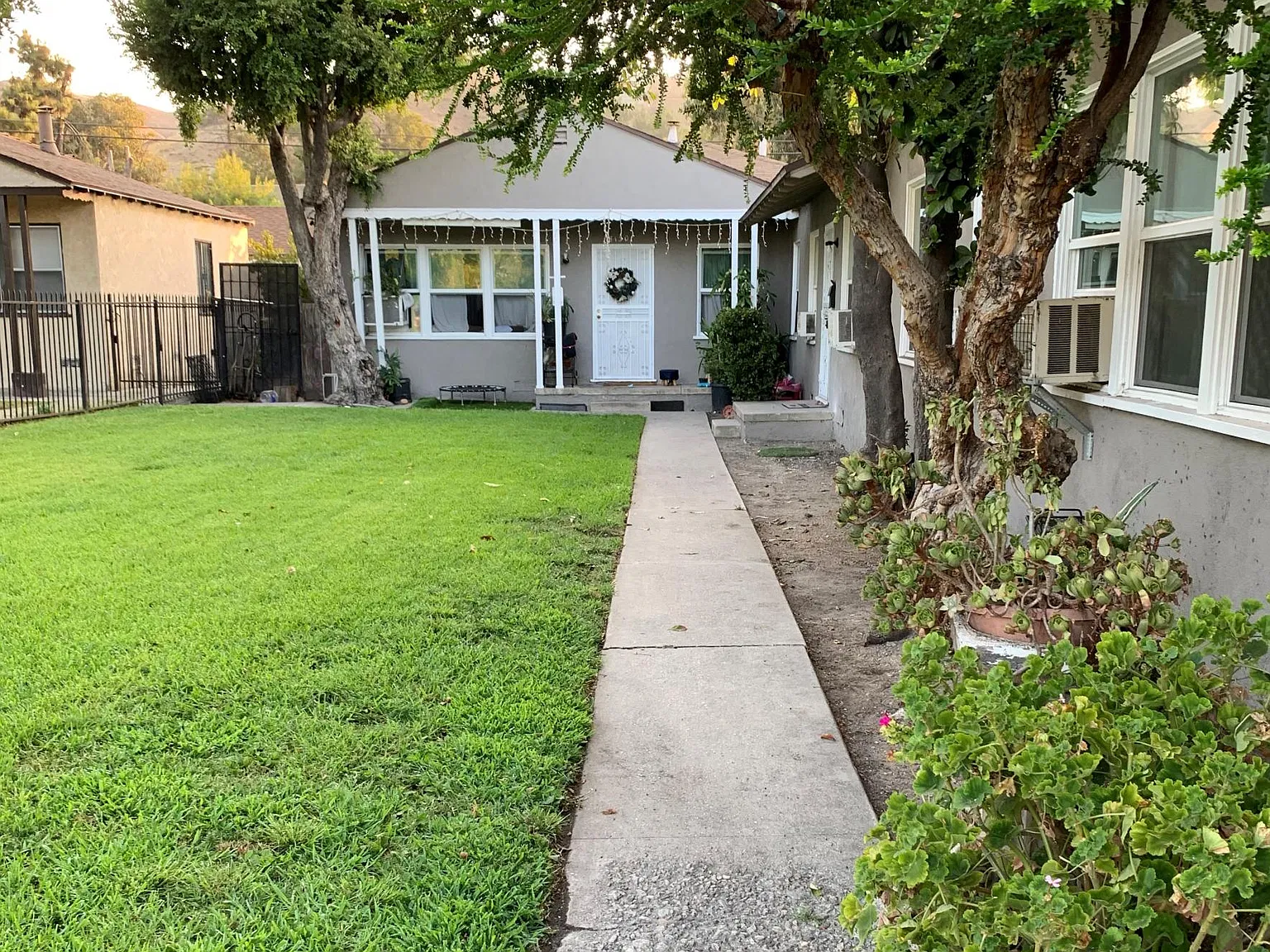 2 bed, $2,195 — Photo 1