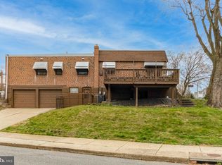 601 Colebrook Rd, Philadelphia, PA 19115